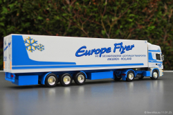 20250111-Europe-Flyer-00324