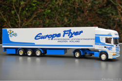 20250111-Europe-Flyer-00335