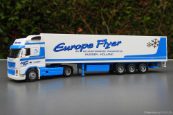 20250111-Europe-Flyer-00344