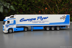 20250111-Europe-Flyer-00345