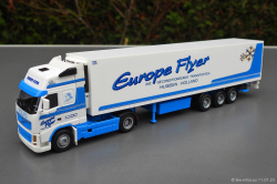 20250111-Europe-Flyer-00346