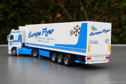 20250111-Europe-Flyer-00357