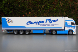 20250111-Europe-Flyer-00379