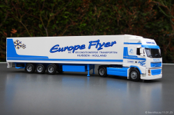 20250111-Europe-Flyer-00385