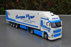 20250111-Europe-Flyer-00387