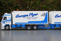 20250111-Europe-Flyer-00410