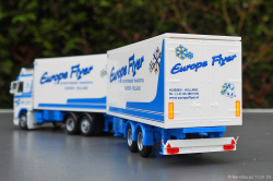 20250111-Europe-Flyer-00413