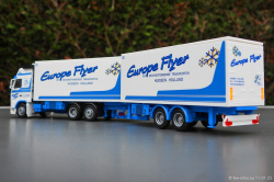 20250111-Europe-Flyer-00414