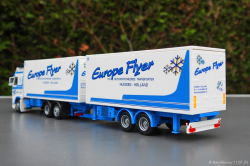 20250111-Europe-Flyer-00418