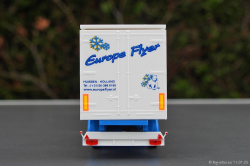 20250111-Europe-Flyer-00424