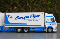 20250111-Europe-Flyer-00439