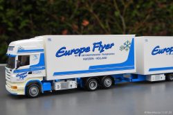 20250111-Europe-Flyer-00467