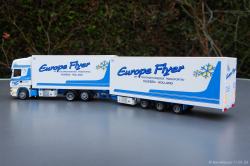 20250111-Europe-Flyer-00477