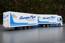 20250111-Europe-Flyer-00490