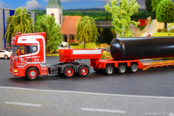 20251128-Give-Svaergods-00015