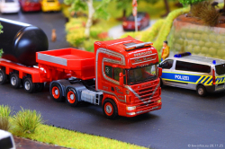 20251128-Give-Svaergods-00041