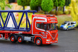 20251128-Give-Svaergods-00136