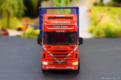 20251128-Give-Svaergods-00143