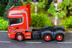 20251128-Give-Svaergods-00152