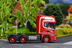 20251128-Give-Svaergods-00165