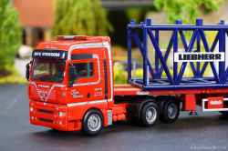 20251128-Give-Svaergods-00181