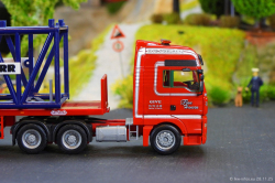 20251128-Give-Svaergods-00224