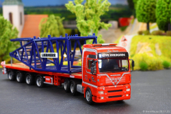 20251128-Give-Svaergods-00229