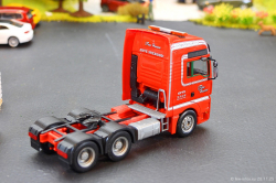 20251128-Give-Svaergods-00256