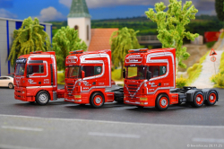 20251128-Give-Svaergods-00288