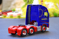 20251024-Harrisons-00070