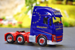 20251024-Harrisons-00078