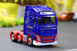 20251024-Harrisons-00082