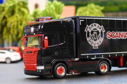 20251130-Heinrichs-00010