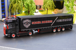 20251130-Heinrichs-00012