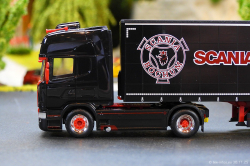 20251130-Heinrichs-00015