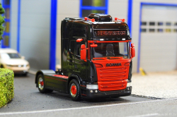 20251130-Heinrichs-00084