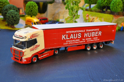 20251107-Huber-00001