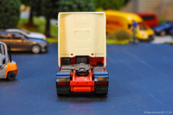 20251107-Huber-00071