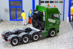 20251112-Kuebler-00015