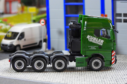 20251112-Kuebler-00018