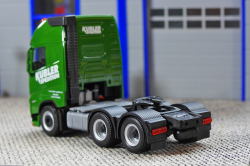 20251112-Kuebler-00039