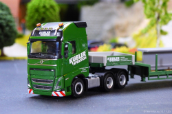 20251112-Kuebler-00062