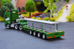 20251112-Kuebler-00076