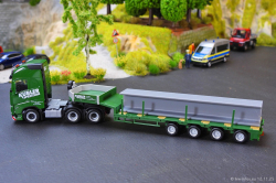 20251112-Kuebler-00079