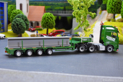 20251112-Kuebler-00092