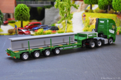 20251112-Kuebler-00095