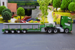 20251112-Kuebler-00100