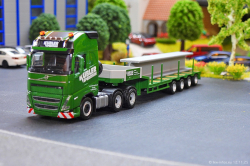 20251112-Kuebler-00115