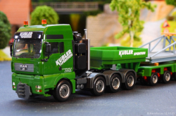 20251112-Kuebler-00127