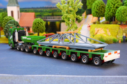 20251112-Kuebler-00143